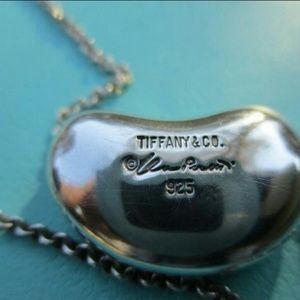 Tiffany&Co Elsa Perritti bean necklace!!